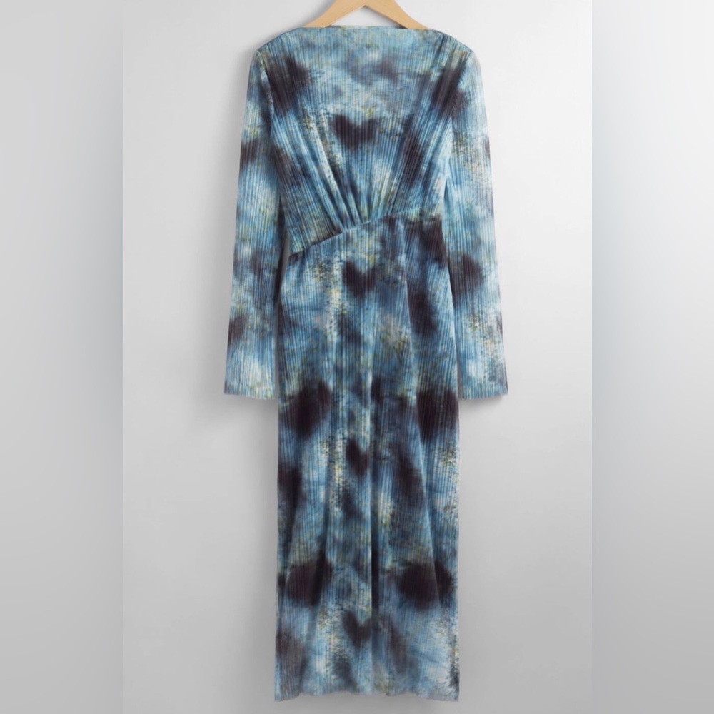 & Other Stories Blue Pleated Dress